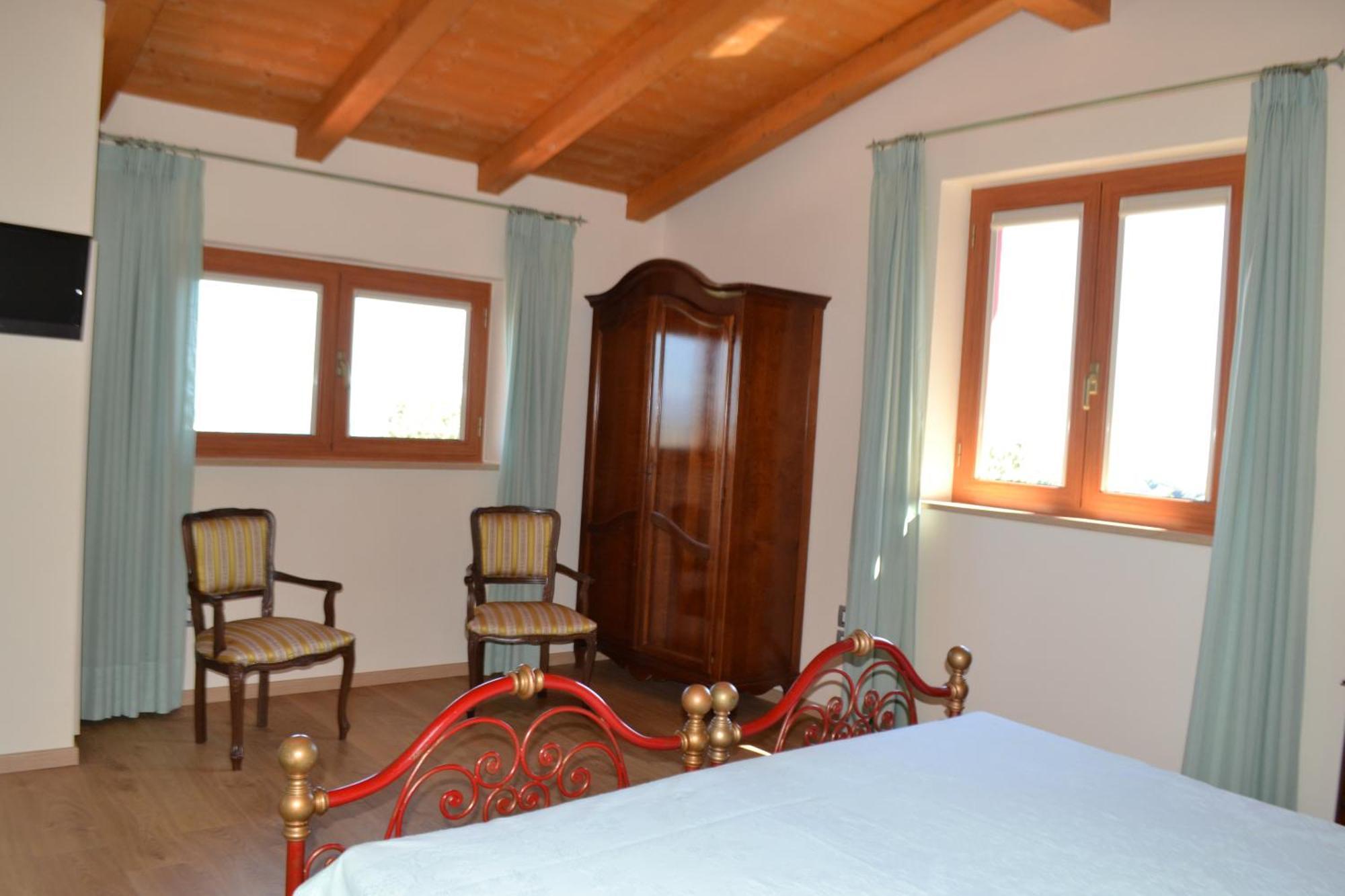 B&B Spring Perugia Bagian luar foto