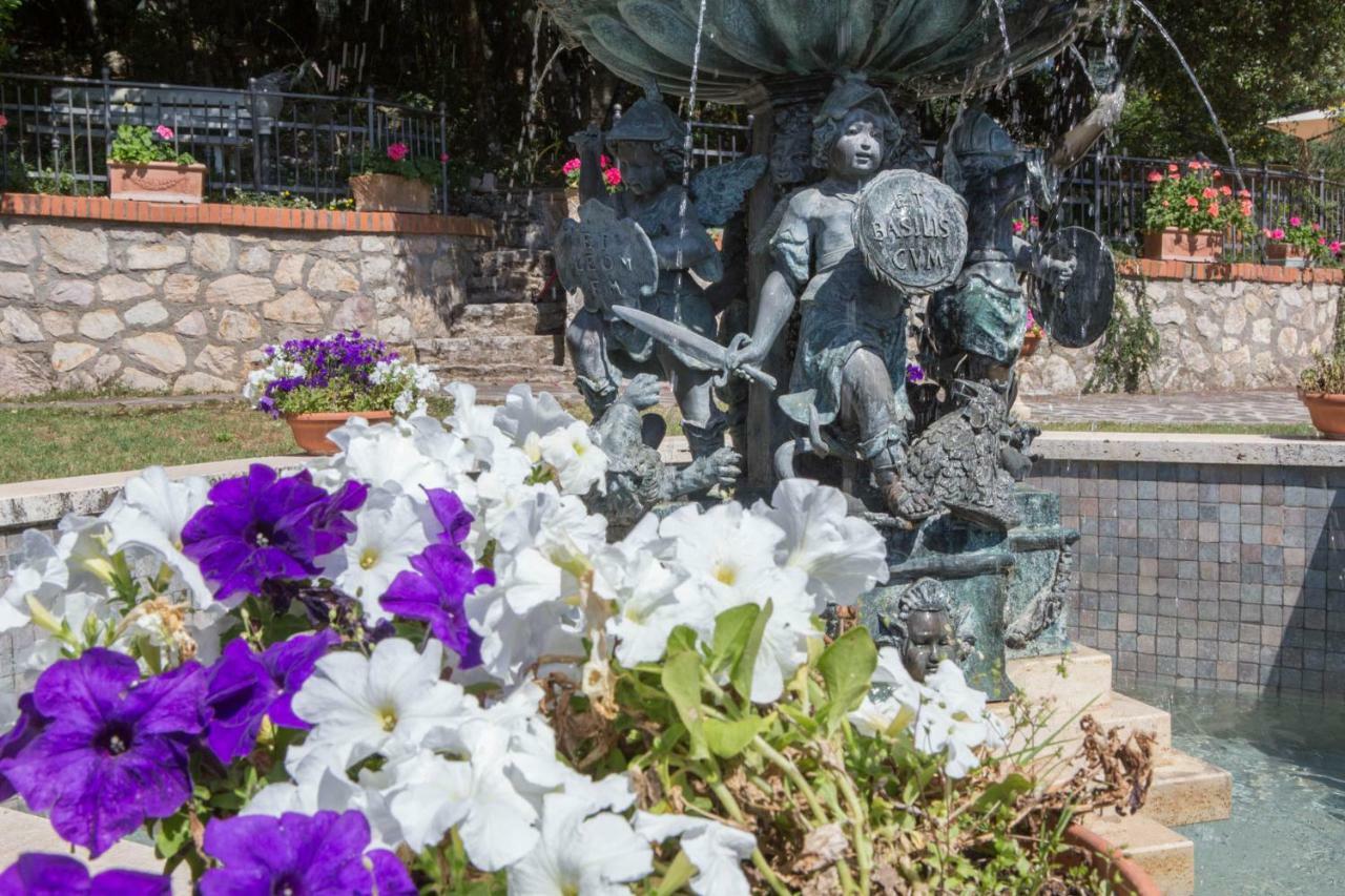 B&B Spring Perugia Bagian luar foto