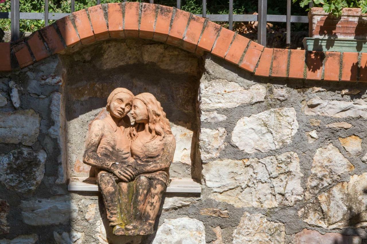 B&B Spring Perugia Bagian luar foto